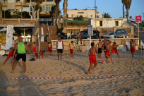 ألعاب ممتعة ضمن فعاليات "خميس بالريف" على شاطئ بحر الجبلية